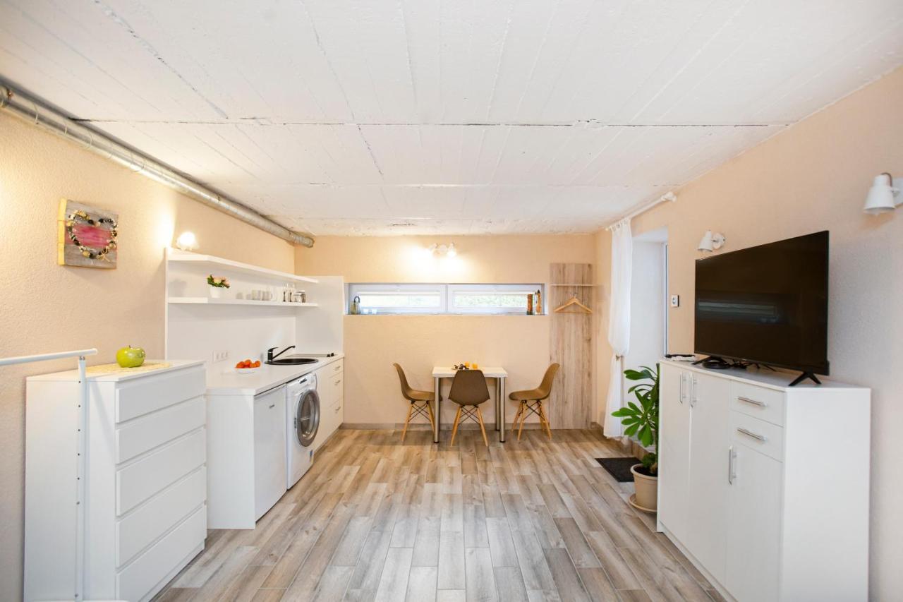 Apartment In Garage With Free Parking Каунас Екстериор снимка